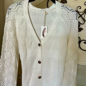 white cardigan sweater size 4-6